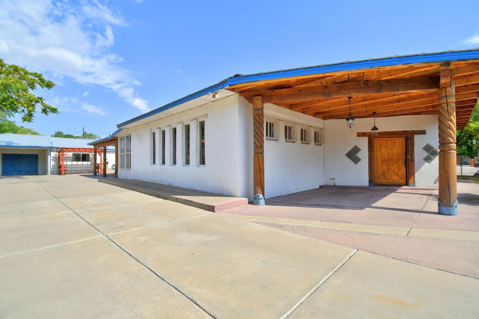 Tapia Blvd Sw, Albuquerque, NM 87105