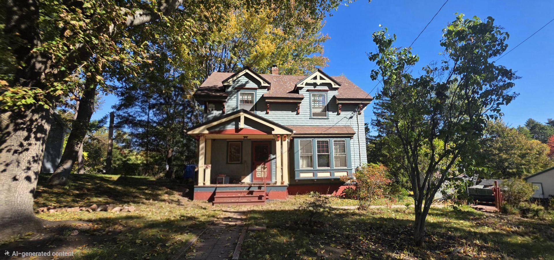 W Dartmouth St, Auburn, ME 04210