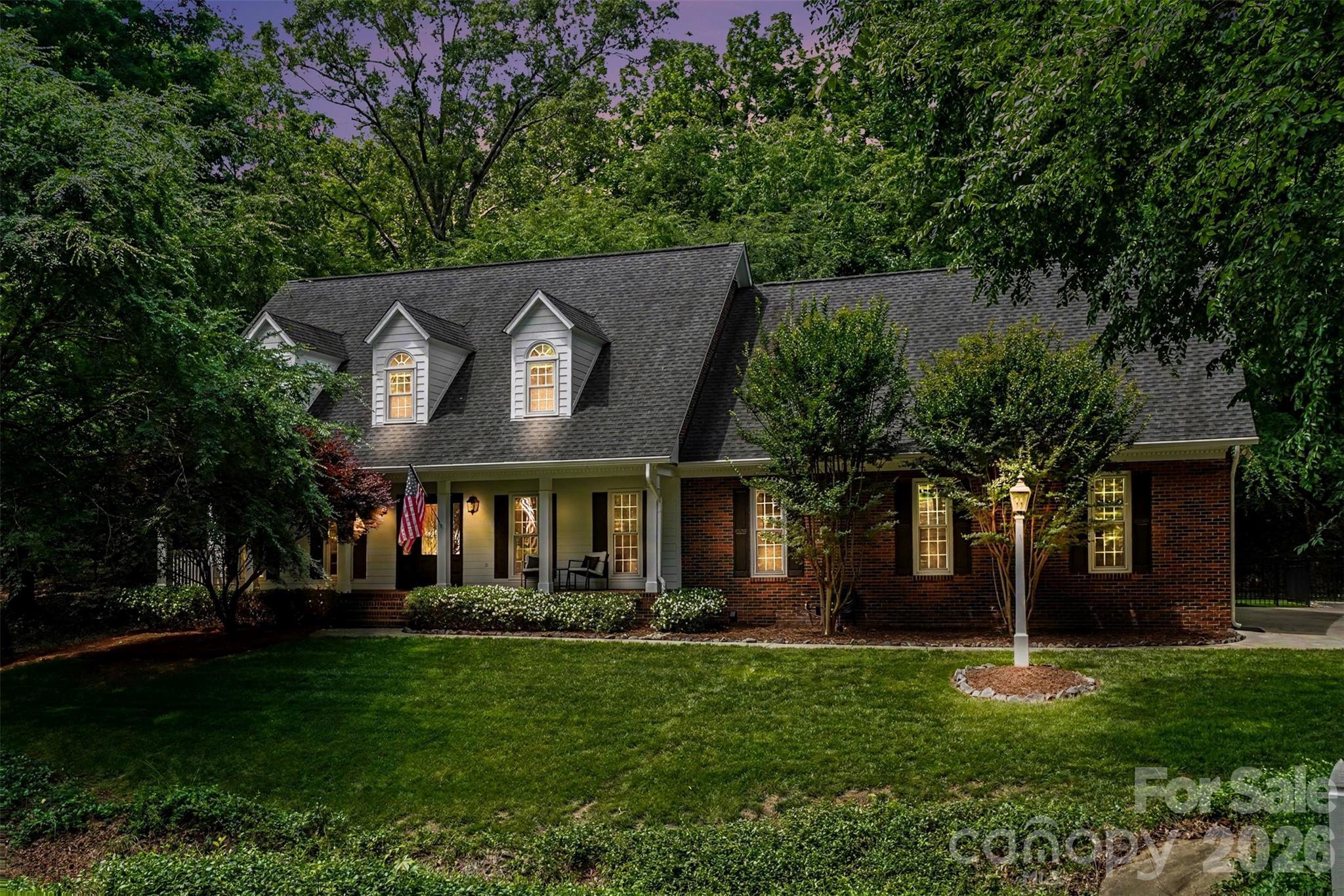 Lake Providence Ln, Charlotte, NC 28277