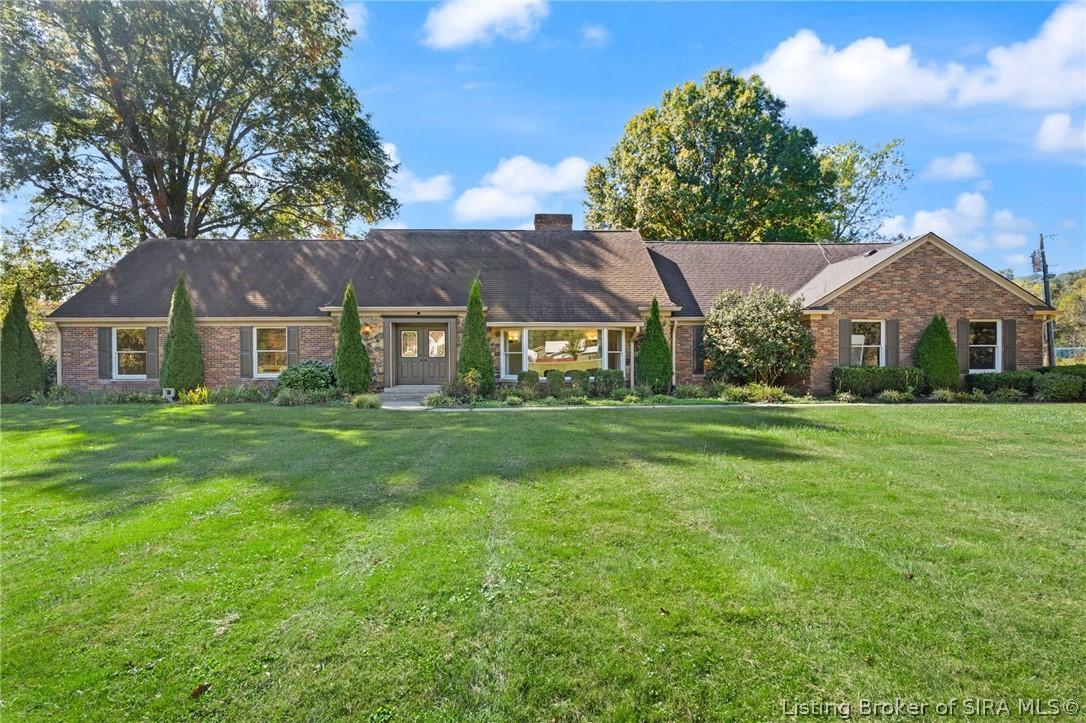 W Water St, Borden, IN 47106