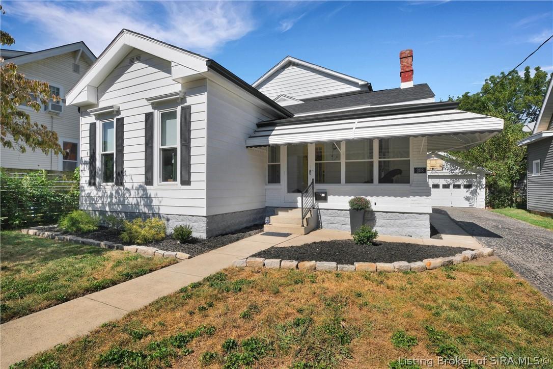 E Park Pl, Jeffersonville, IN 47130
