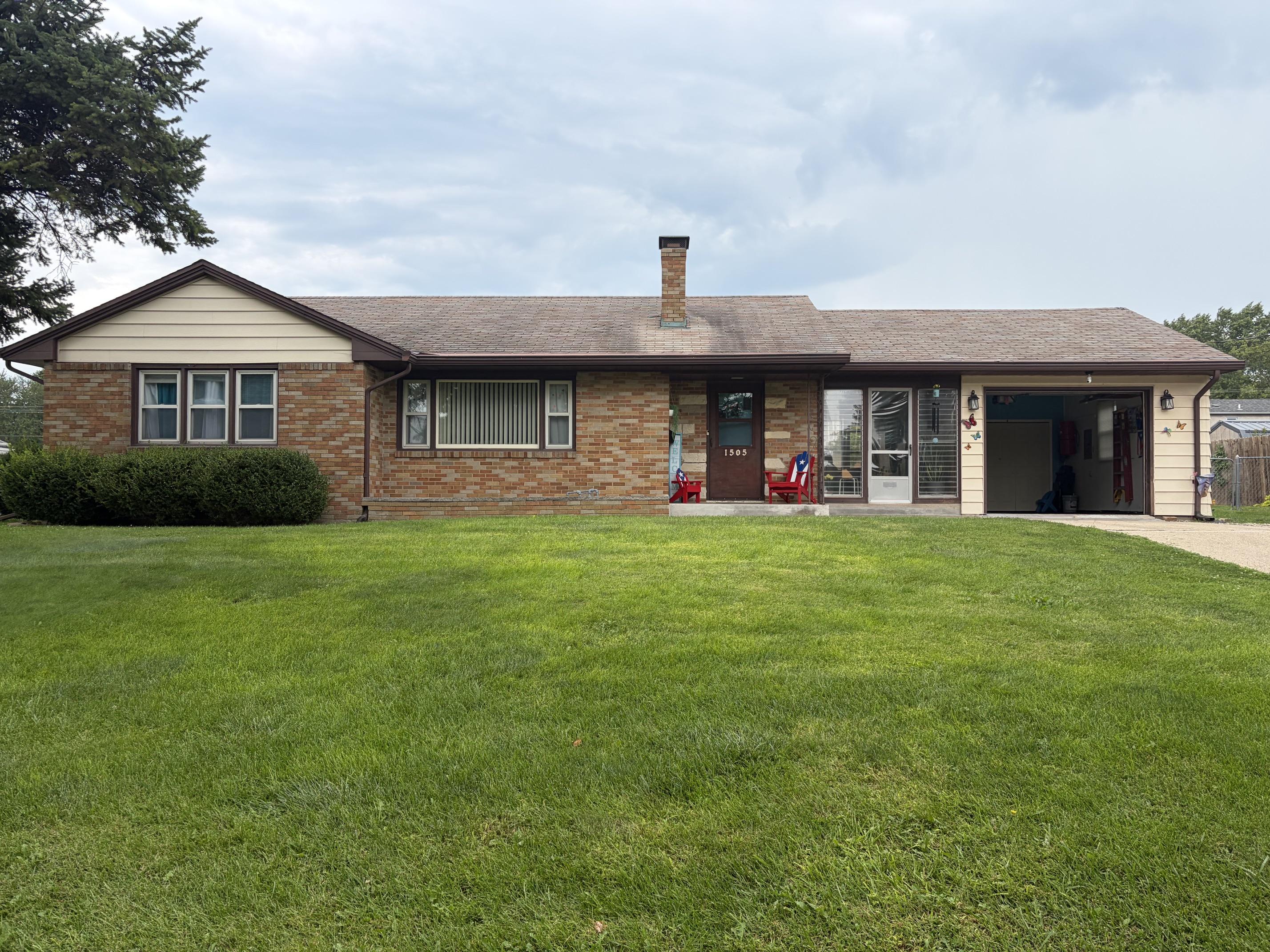 N Joliet St, La Salle, IL 61301