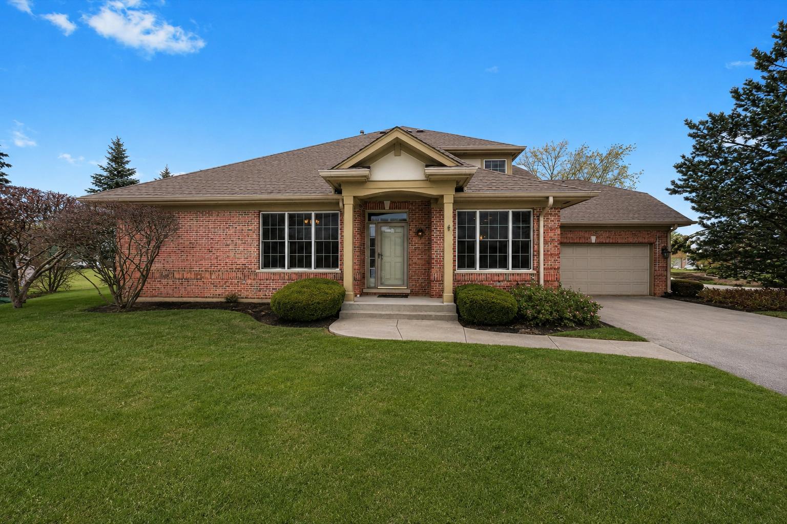 Ashbury Pl, Lemont, IL 60439