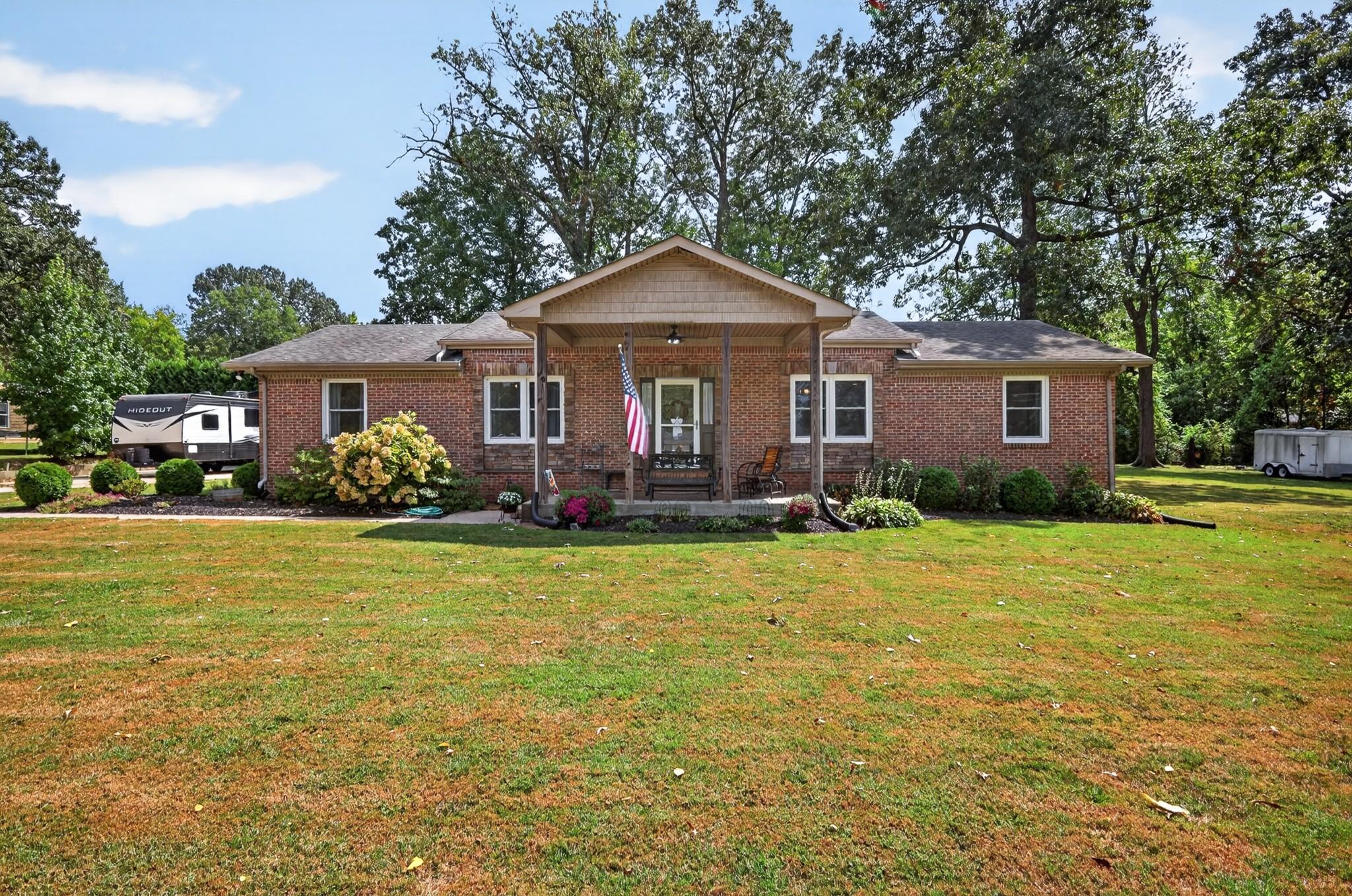 Hood Trl, Portland, TN 37148