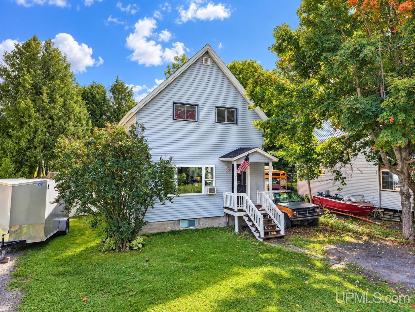 Main St, Dodgeville, MI 49921