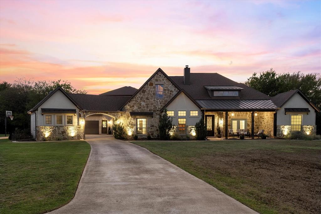 Branding Iron Ct, Royse City, TX 75189