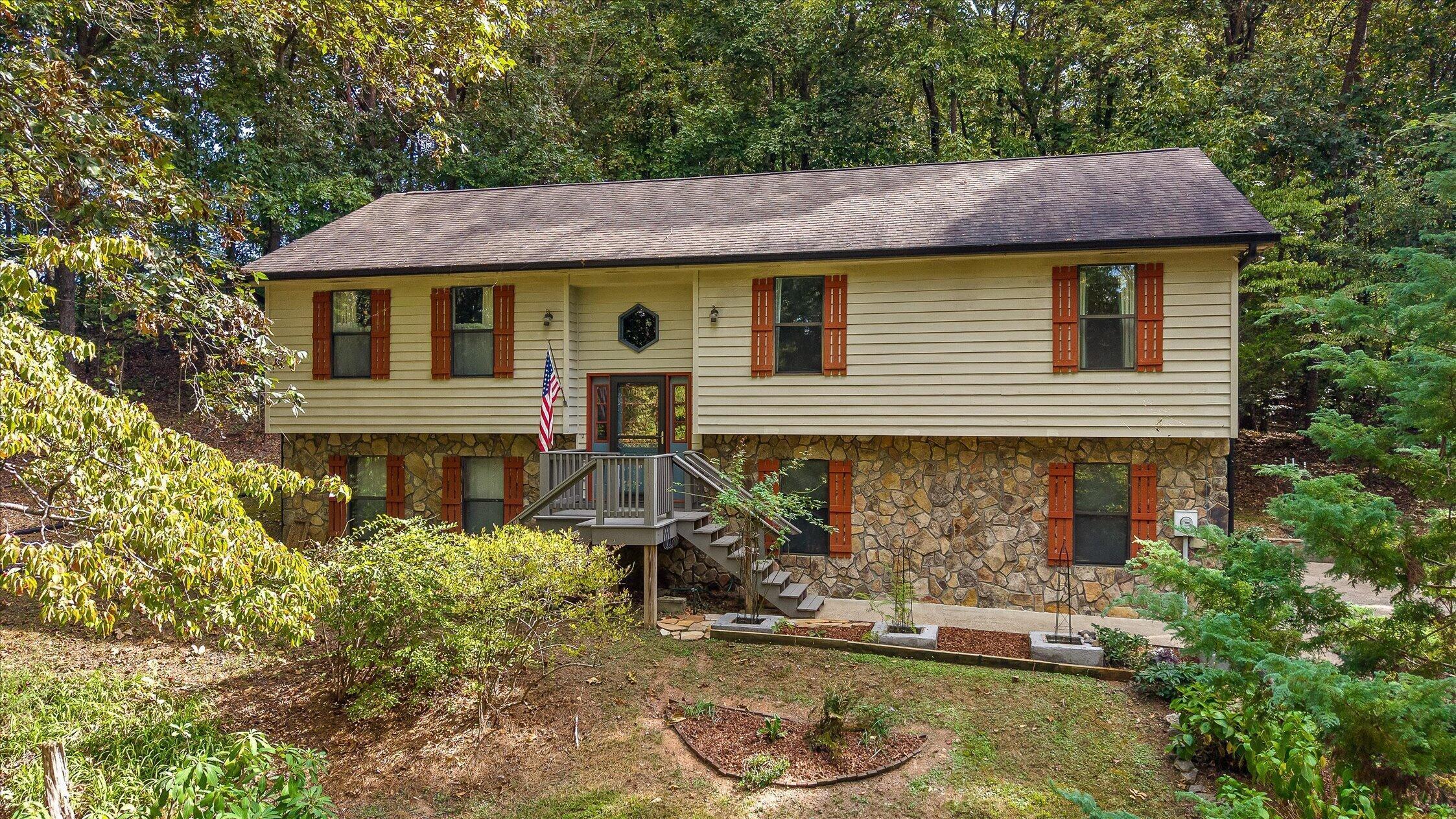 Old Lake Rd, Tunnel Hill, GA 30755
