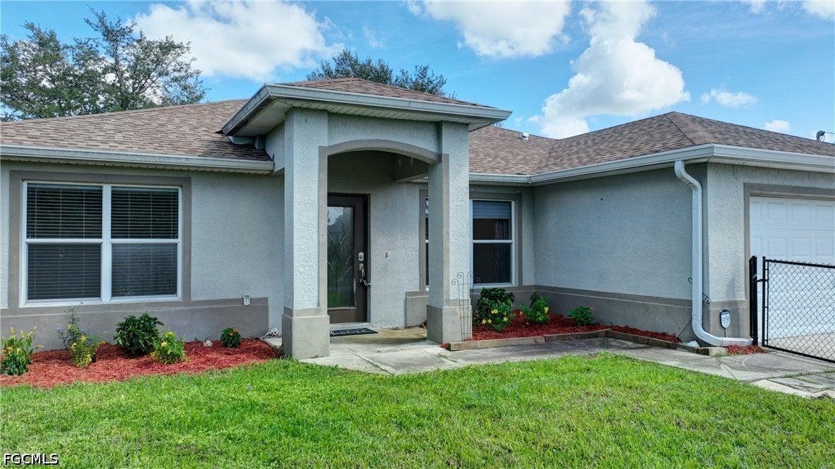 62nd St W, Lehigh Acres, FL 33971