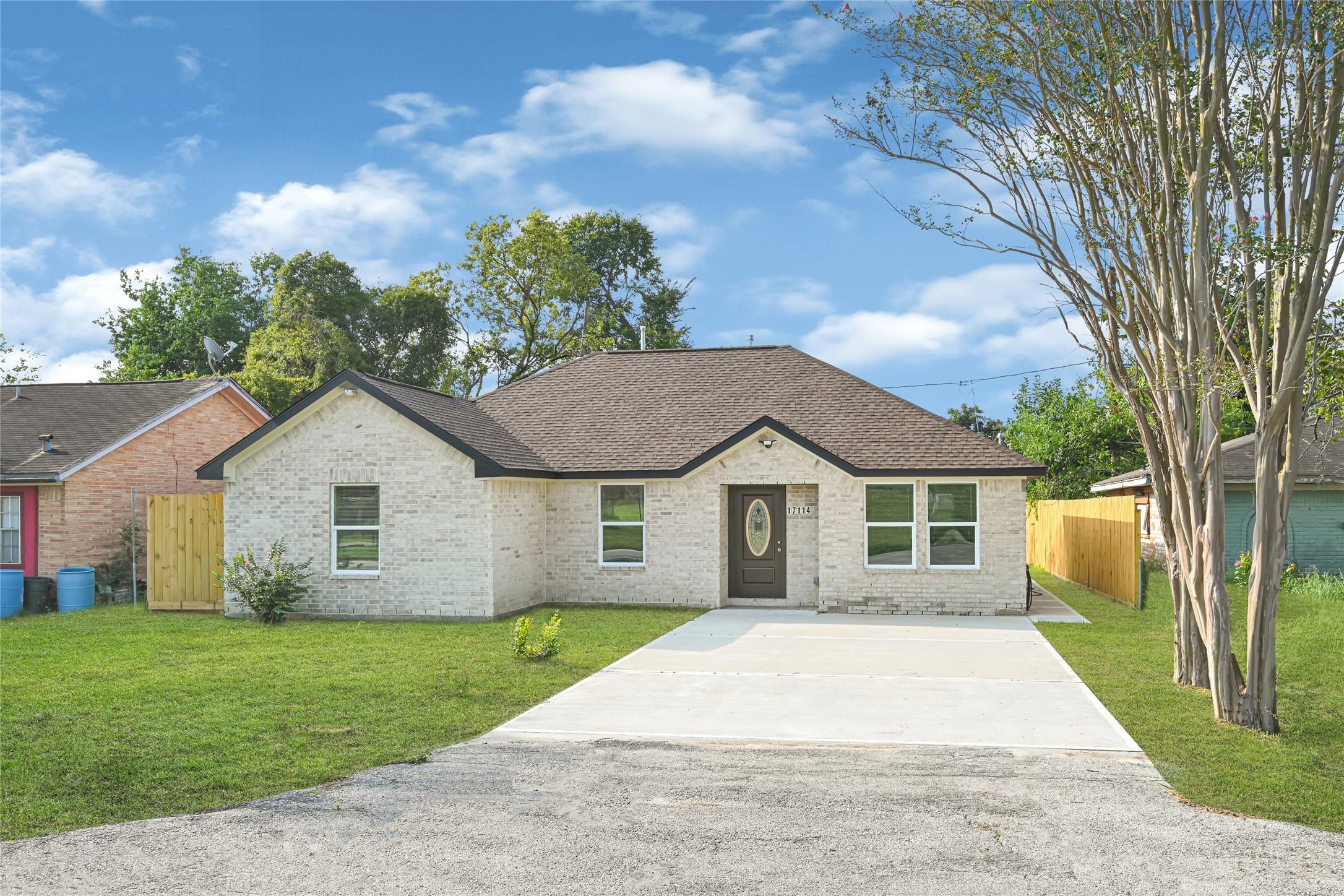 Hall Shepperd Rd, Houston, TX 77049