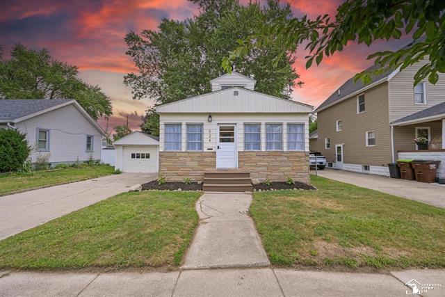N Roessler St, Monroe, MI 48162