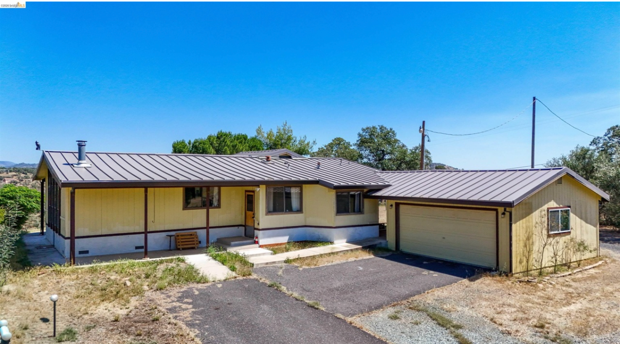 Zarzamora St, La Grange, CA 95329