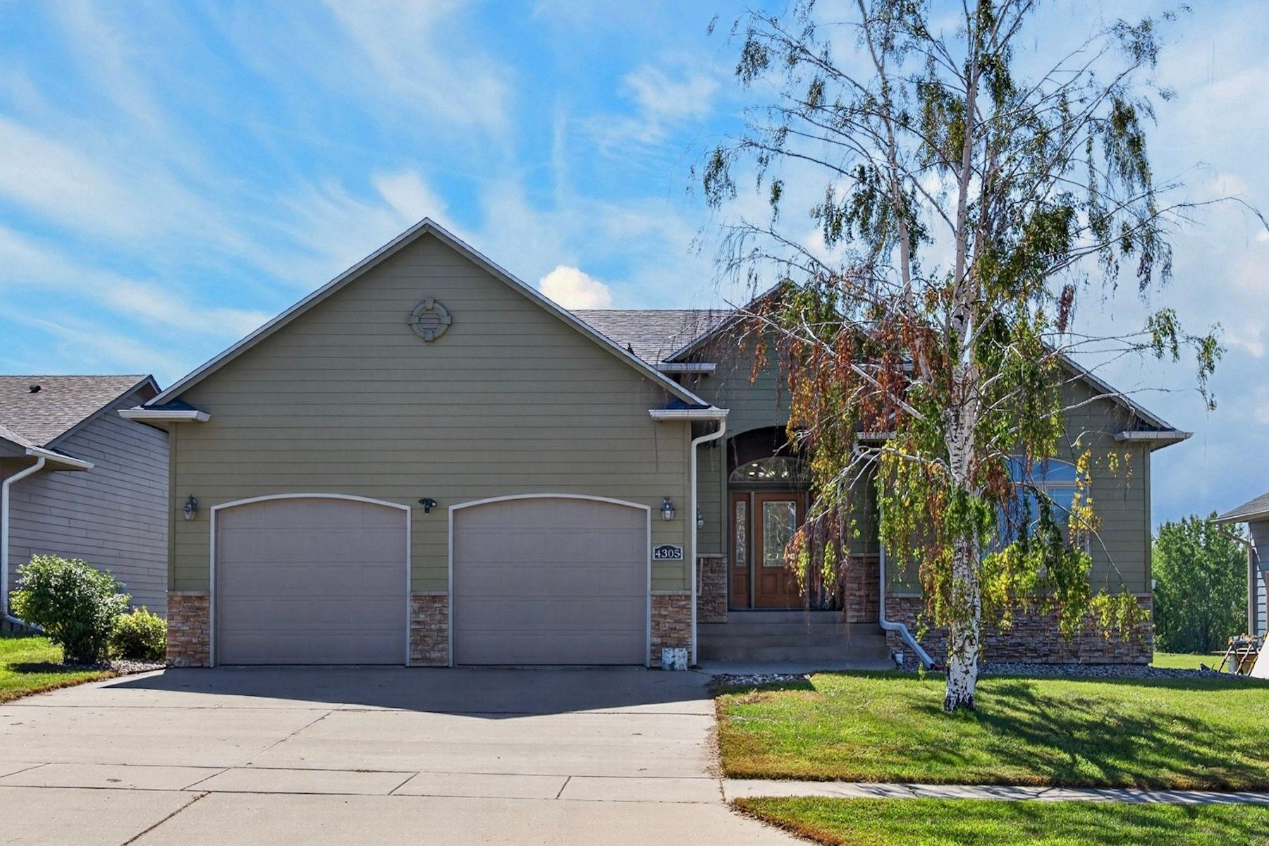 W Pat St, Sioux Falls, SD 57107