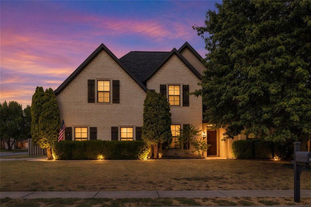 S 36th St, Rogers, AR 72758