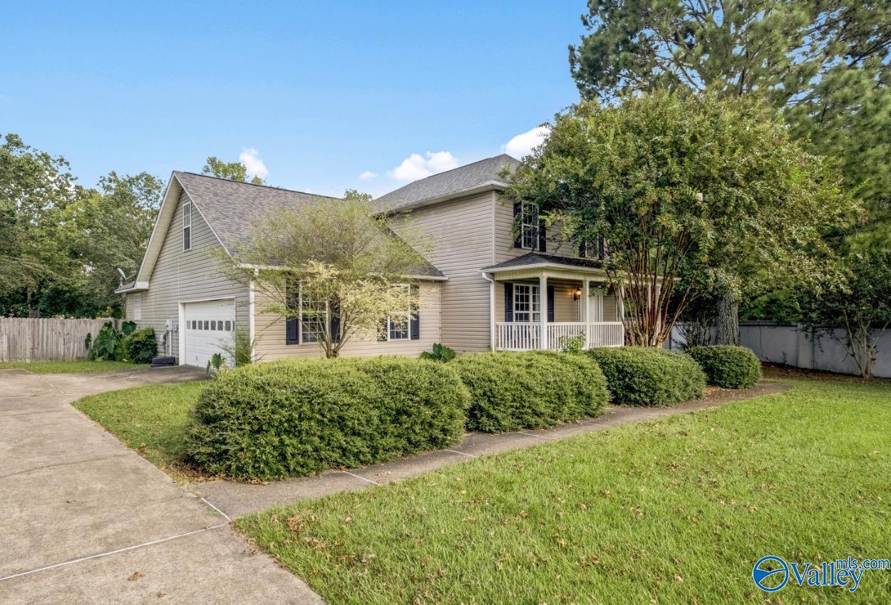 St Andrews St, Rainbow City, AL 35906
