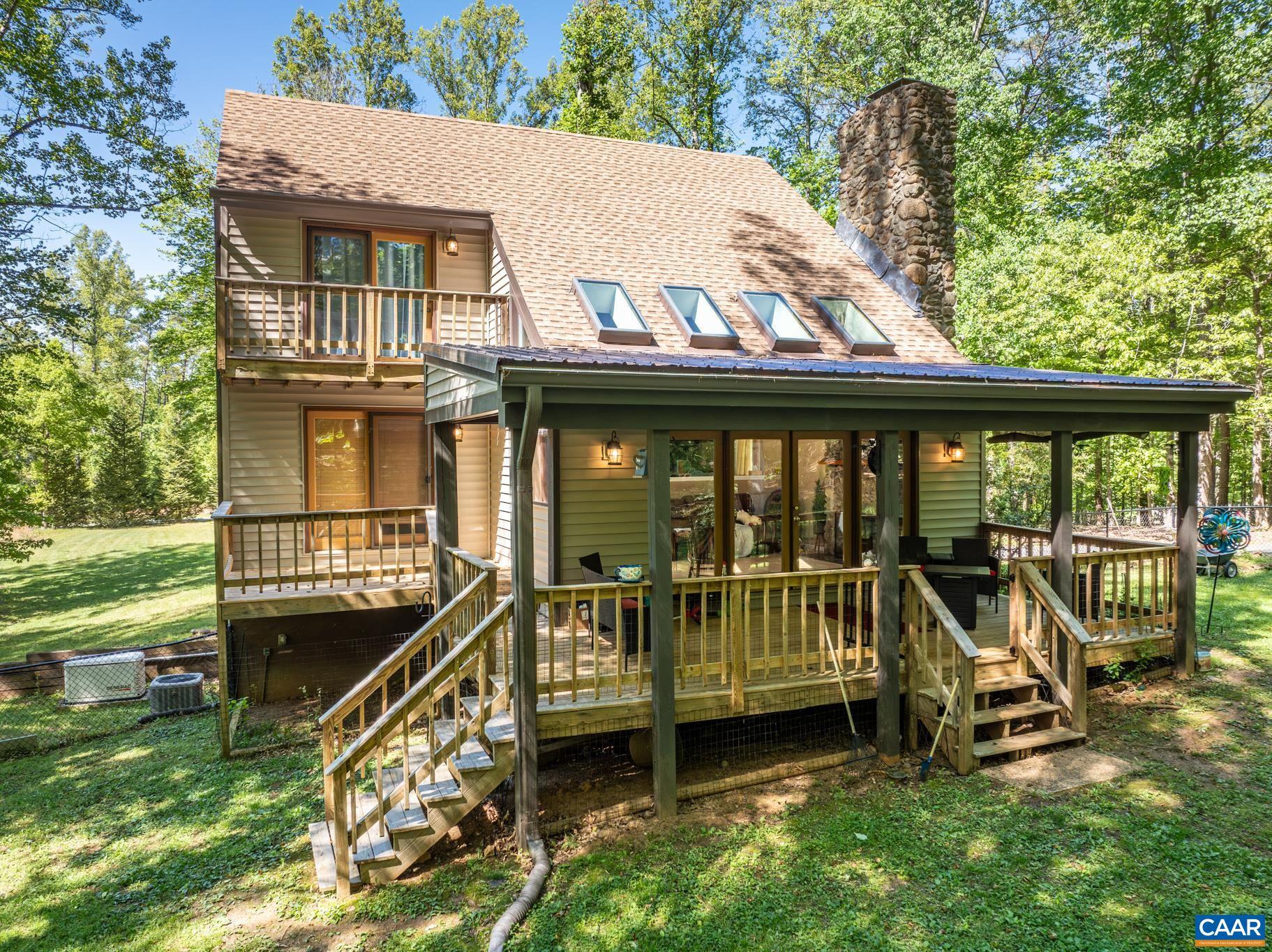 Gillums Ridge Ln, Charlottesville, VA 22903