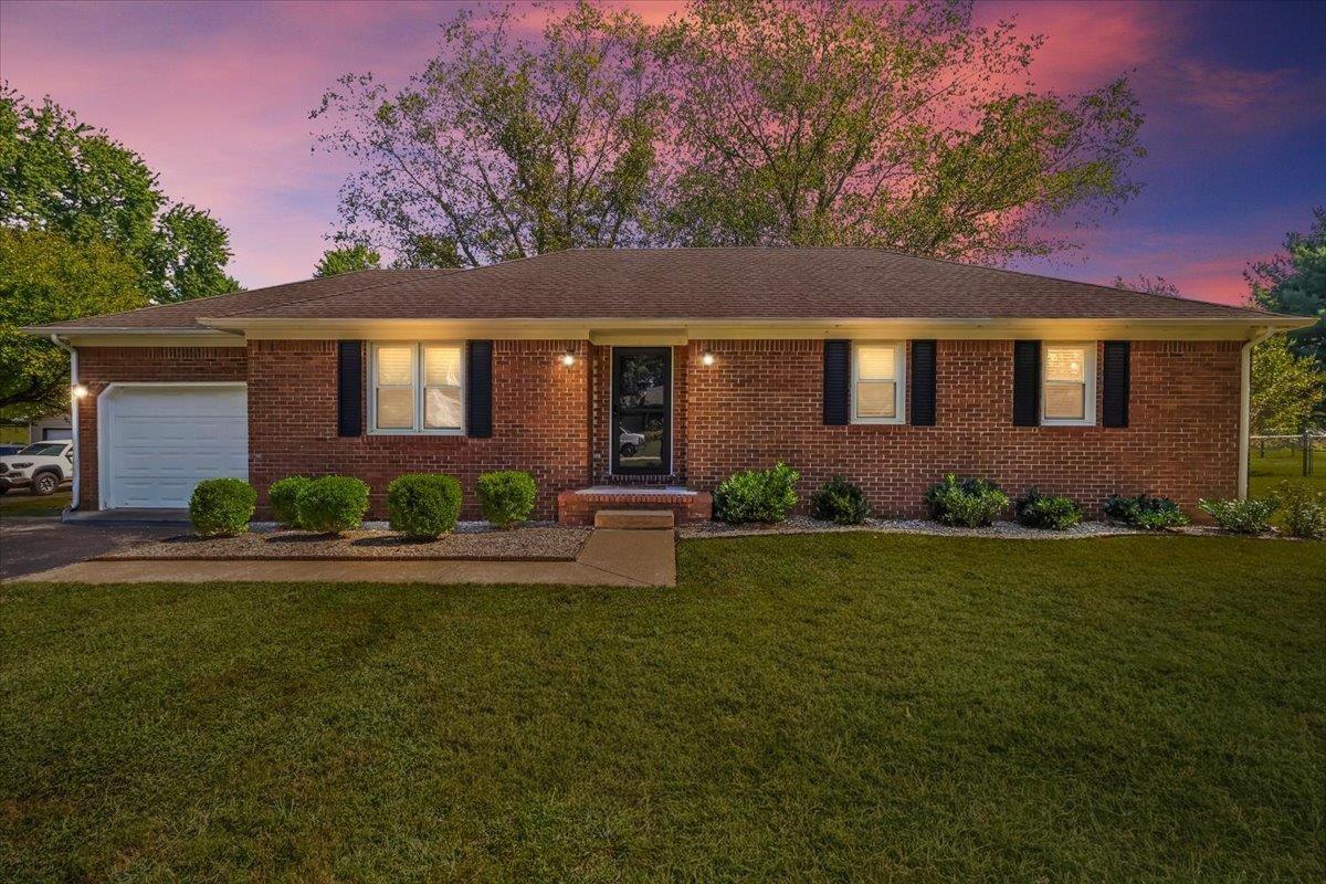 Greta Dr, Alvaton, KY 42122
