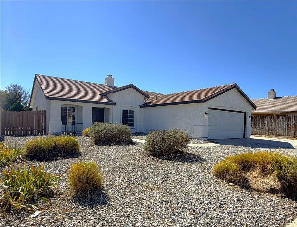 W Avenue J5, Lancaster, CA 93536