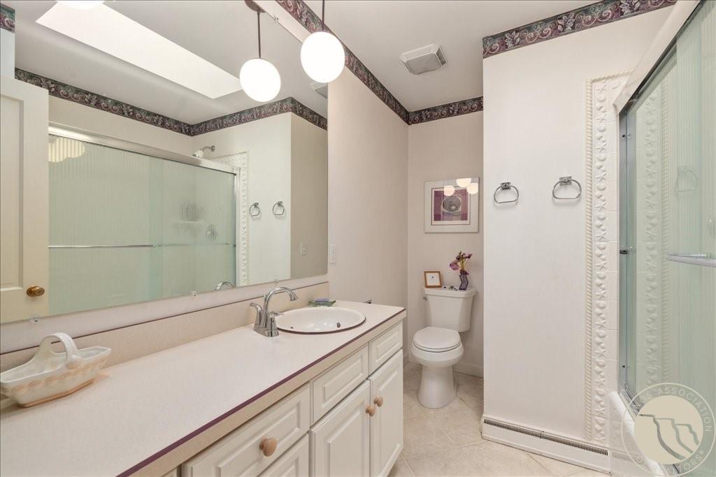 Country Club Cir, Billings, MT 59102