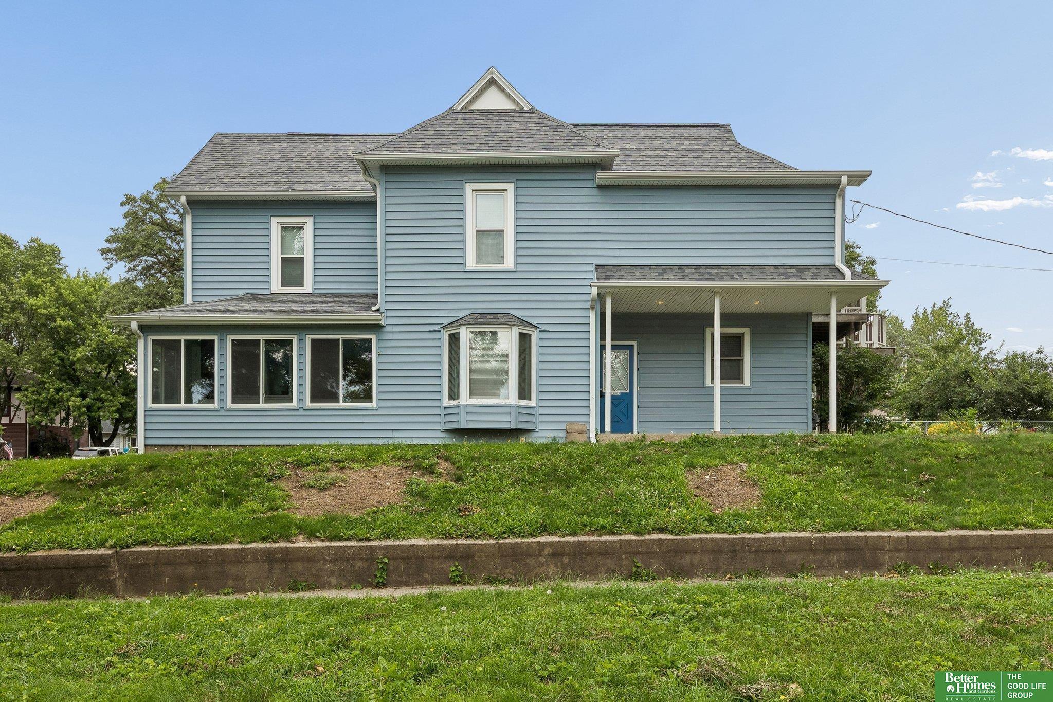 N Walnut St, Glenwood, IA 51534