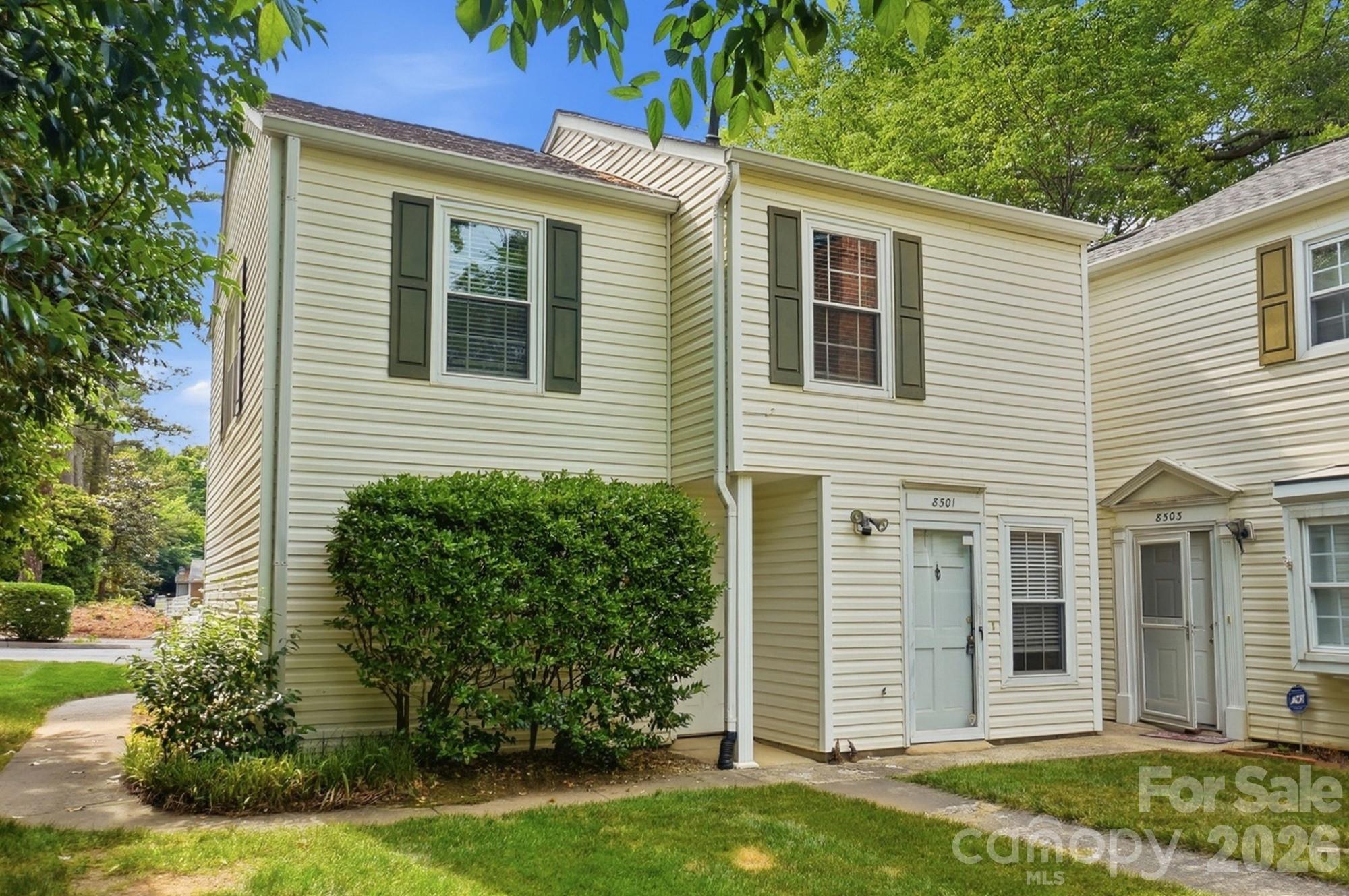 Pine Thicket Ct, Charlotte, NC 28226
