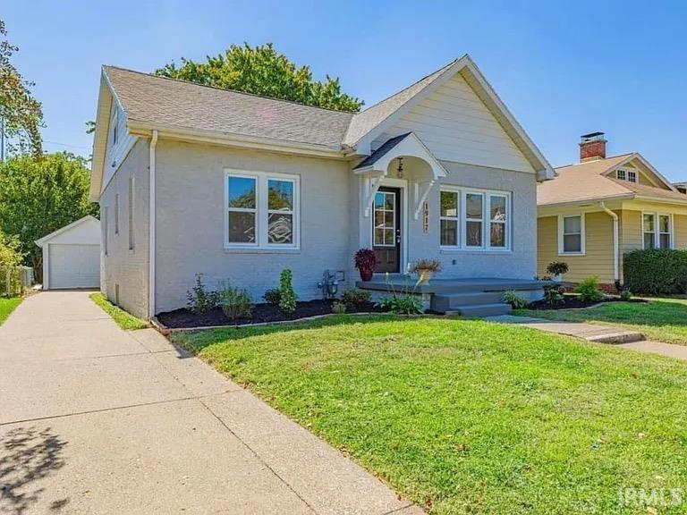 E Mulberry St, Evansville, IN 47714