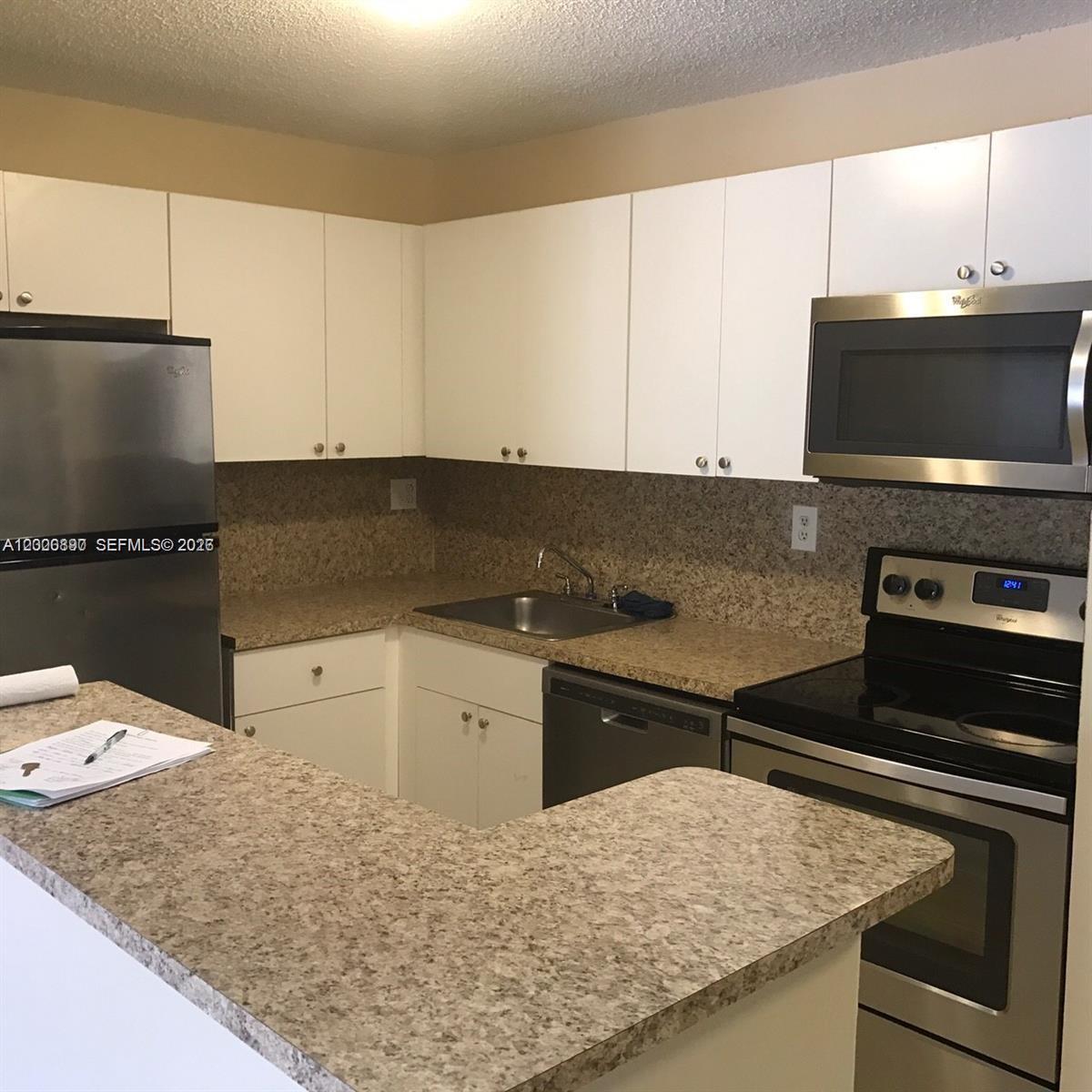Nw 179th St, Hialeah, FL 33015