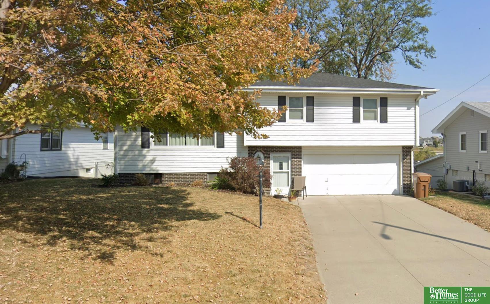 N Stark St, Bennington, NE 68007