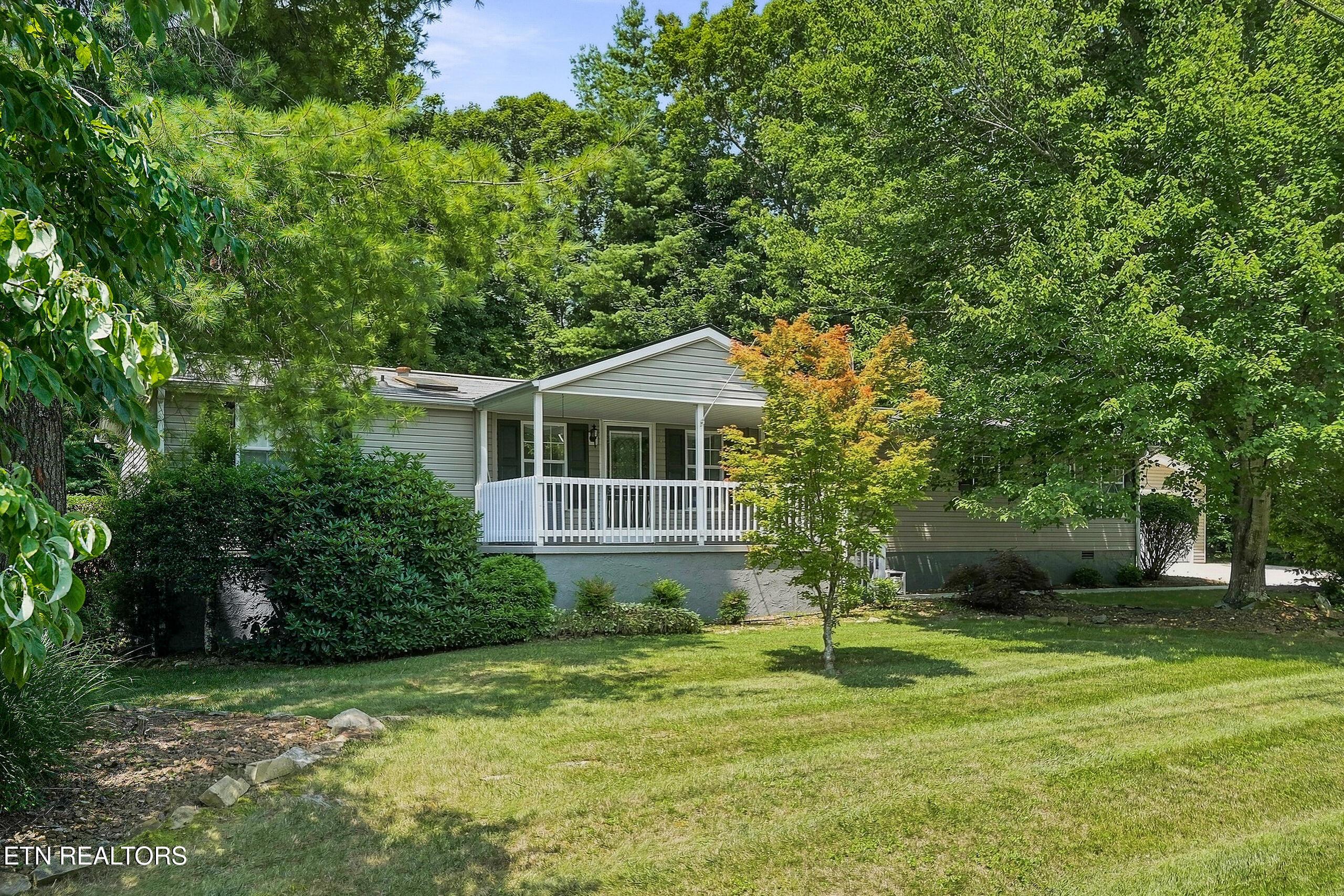 Prestonwood Dr, Crossville, TN 38558
