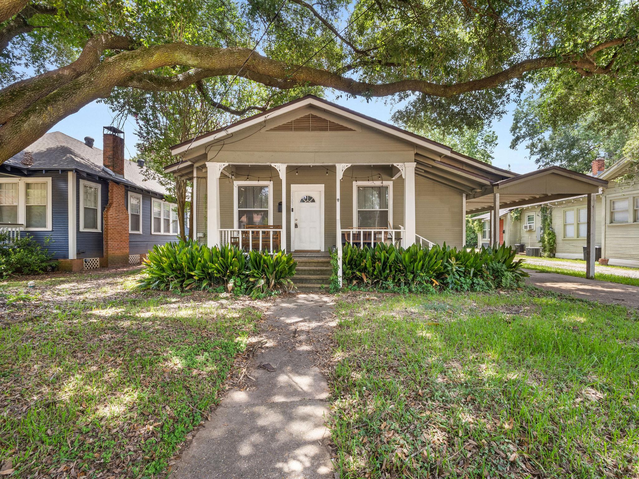 Myrtle St, Alexandria, LA 71301