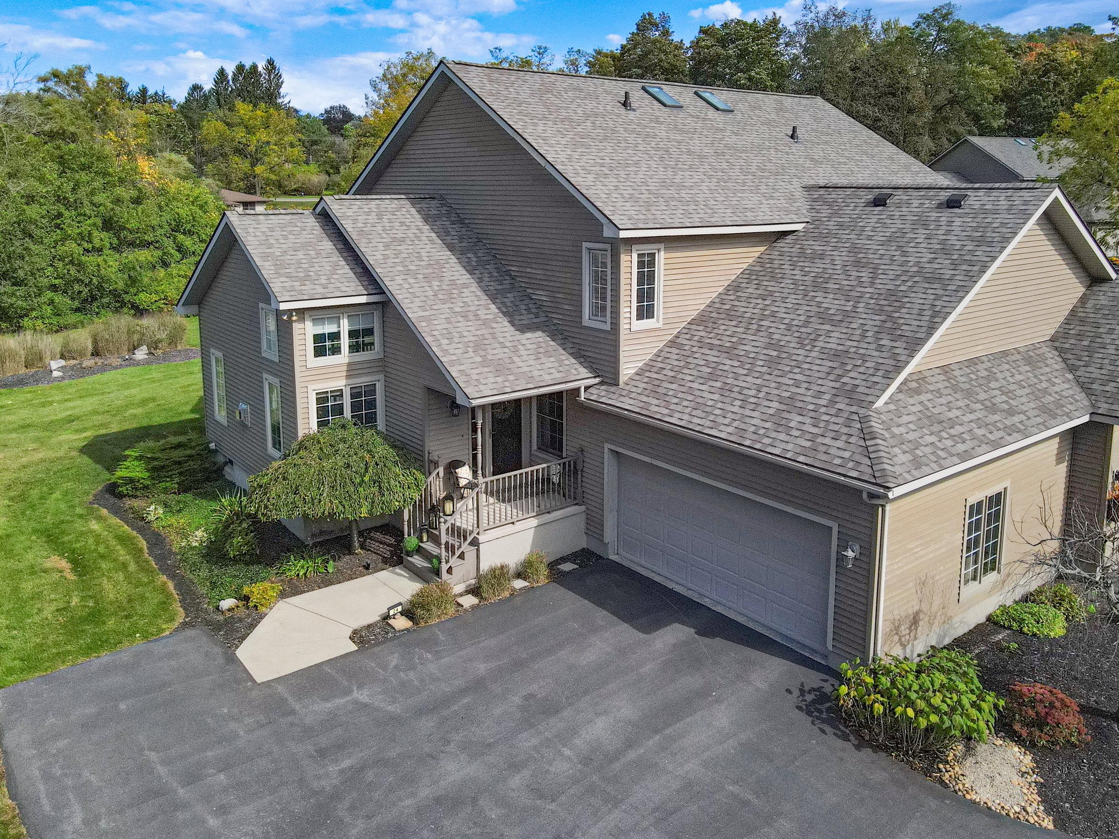 Willowbrook Dr, Auburn, NY 13021