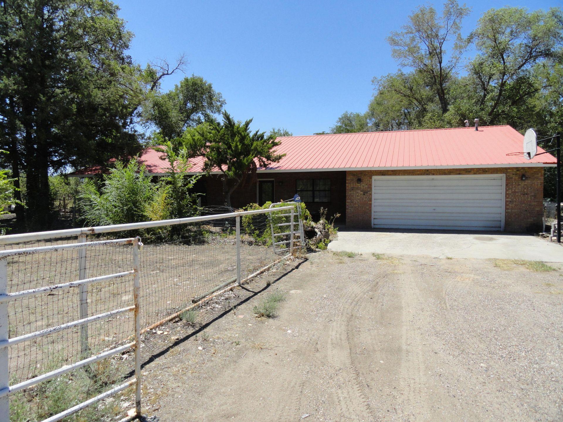 Forgotten Promise Ln, Peralta, NM 87042