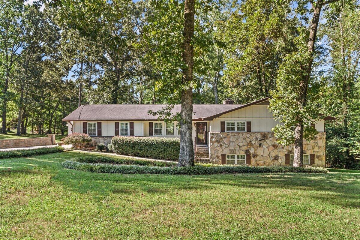 Ricky Dr, Dalton, GA 30721