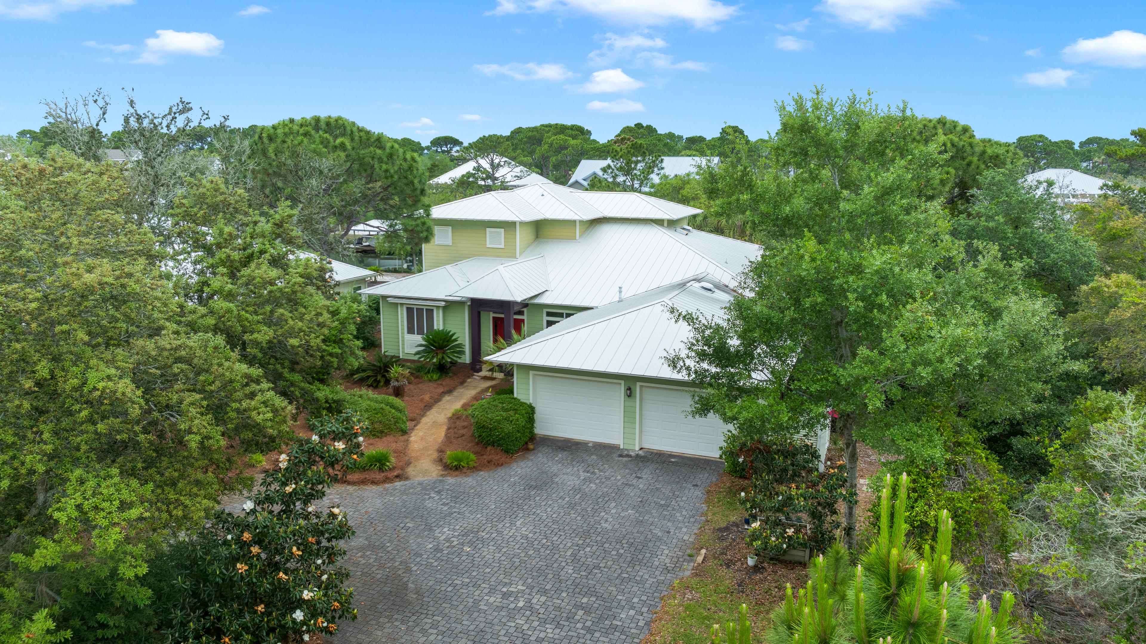 Sandpiper Dr, Orange Beach, AL 36561