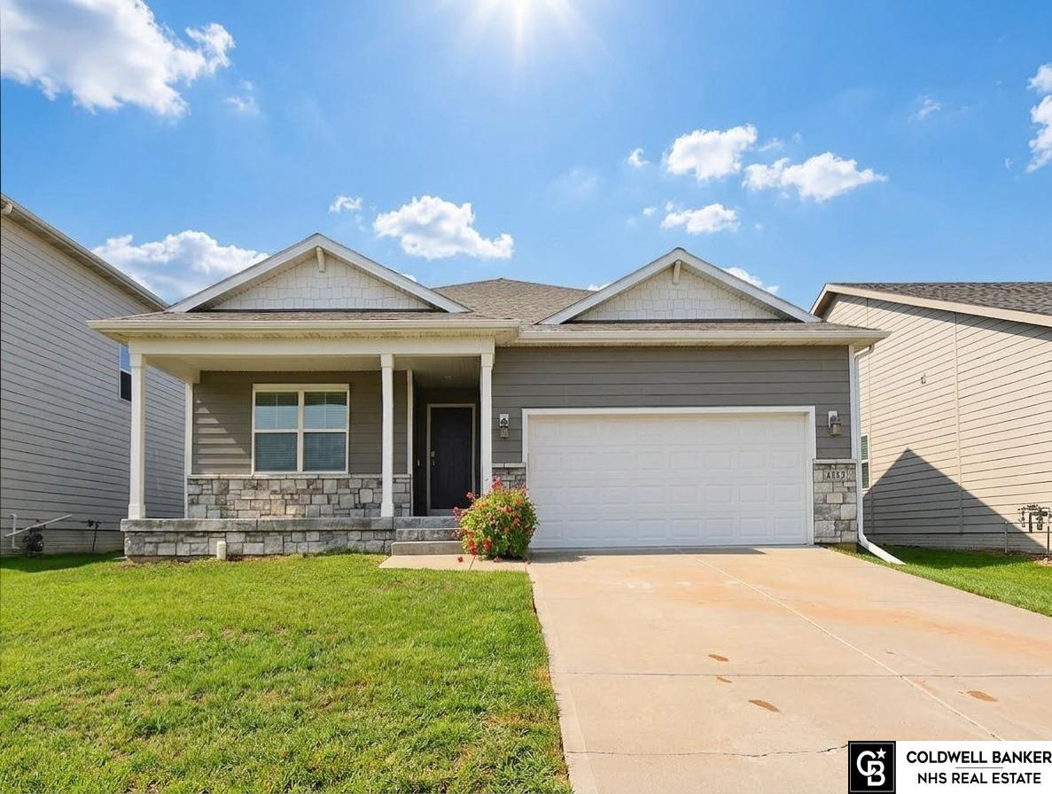 Leawood Dr, Bellevue, NE 68123
