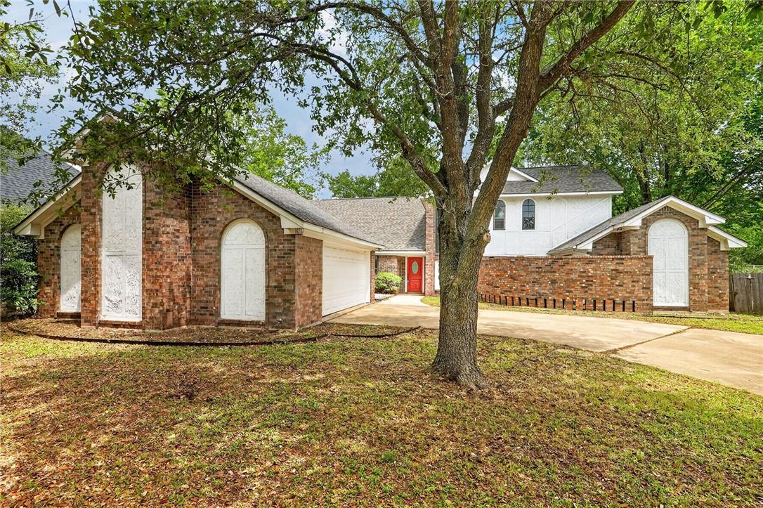W Briargate Dr, Bryan, TX 77802