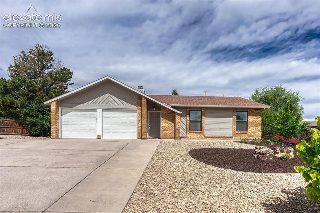 Mirage Dr, Colorado Springs, CO 80920