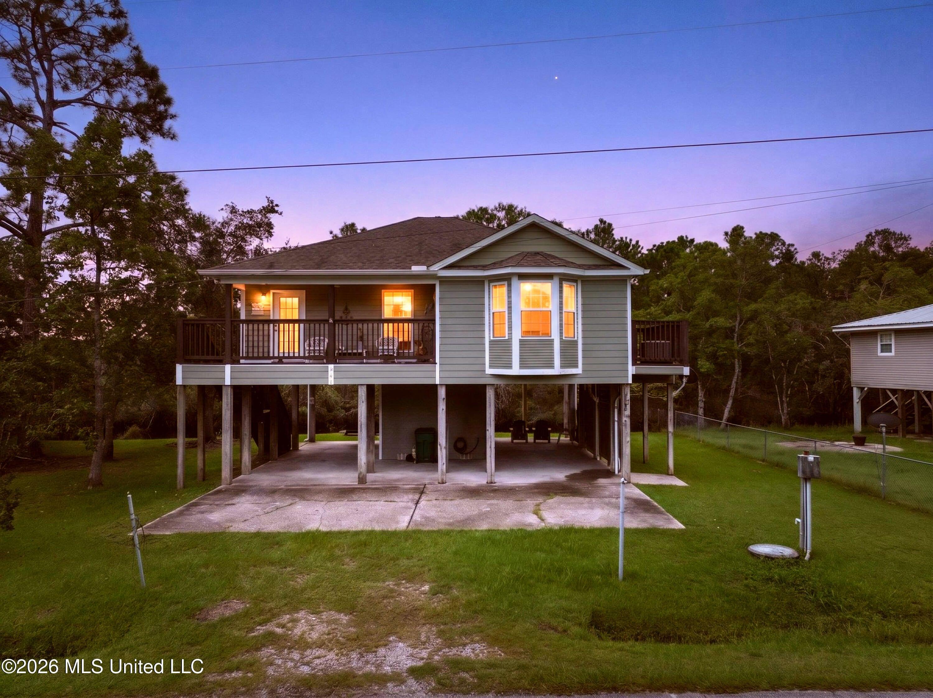 Trout St, Bay Saint Louis, MS 39520