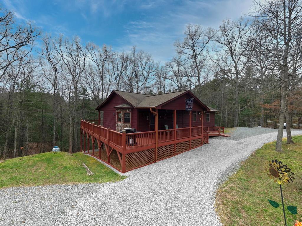 Hilltop Rd, Murphy, NC 28906