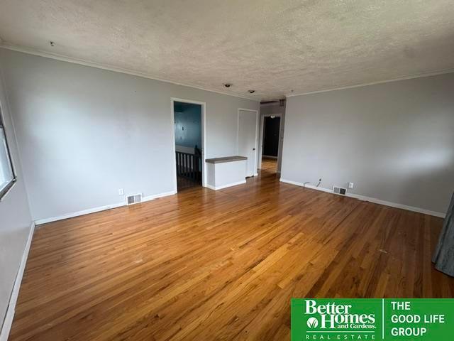 Frederick St, Omaha, NE 68106