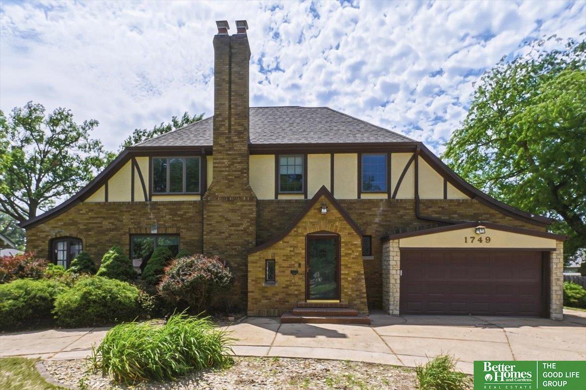 N Broad St, Fremont, NE 68025