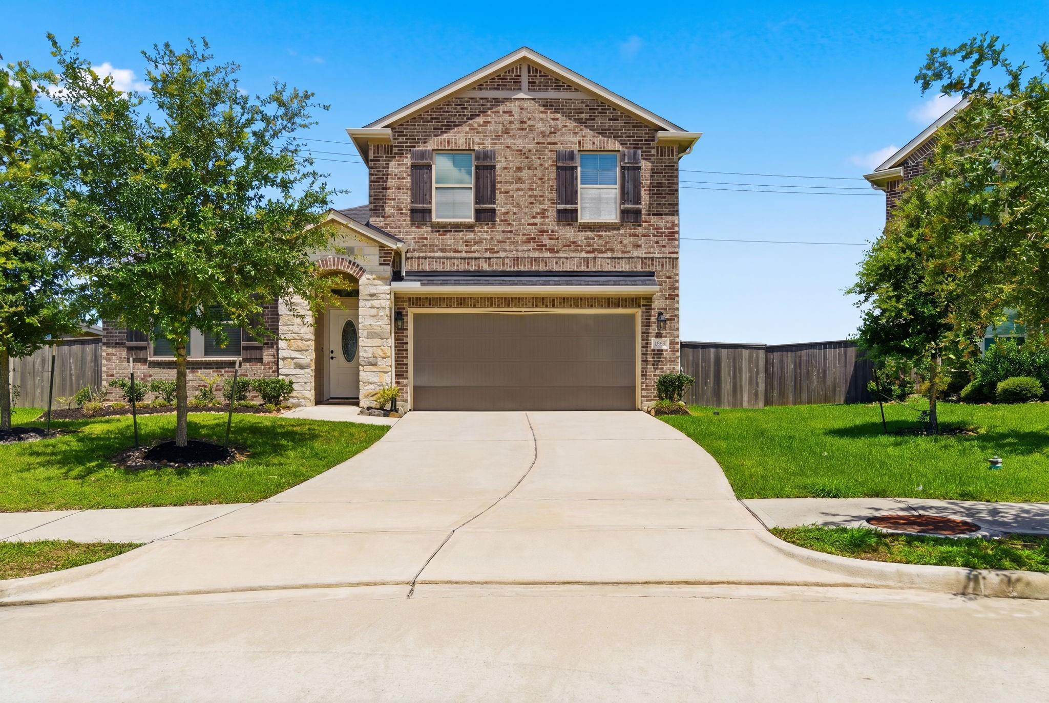 Brazos Dr, Baytown, TX 77521