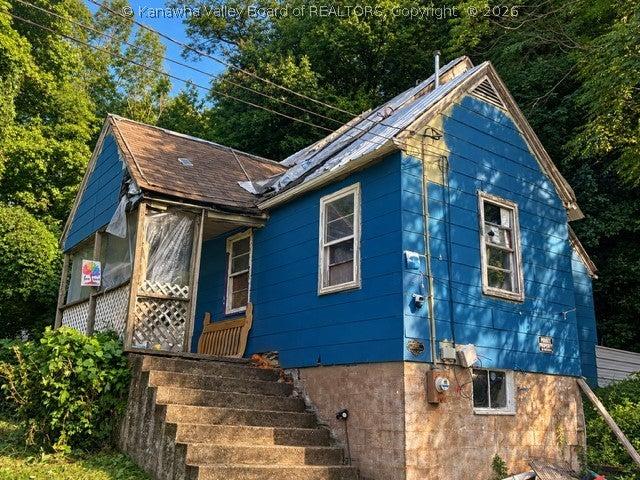 Hillcrest Dr, Montgomery, WV 25136