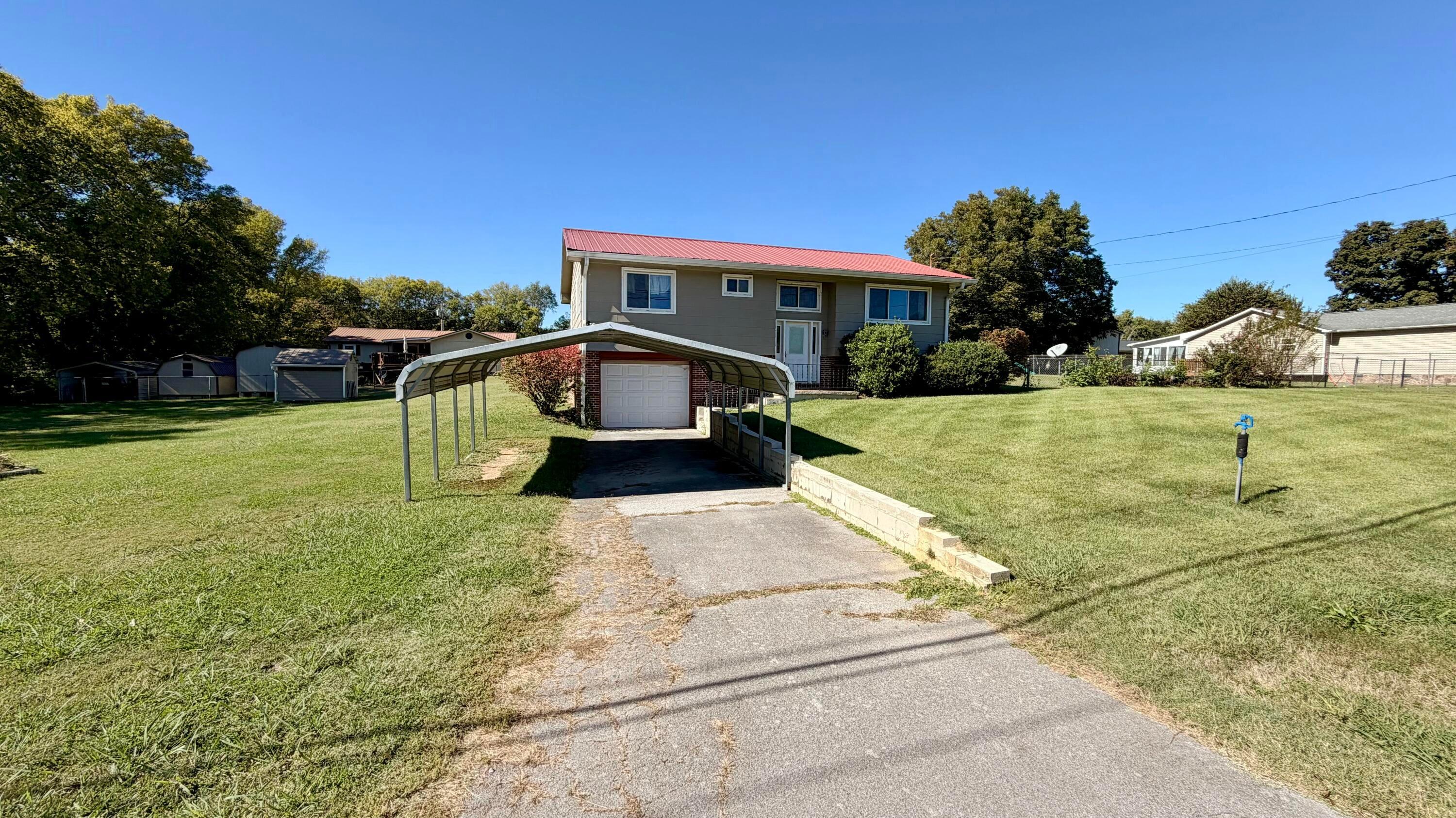 Oak St, Dayton, TN 37321