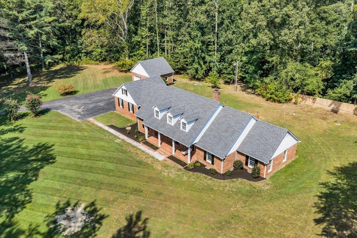 Powers Rd, Manchester, TN 37355