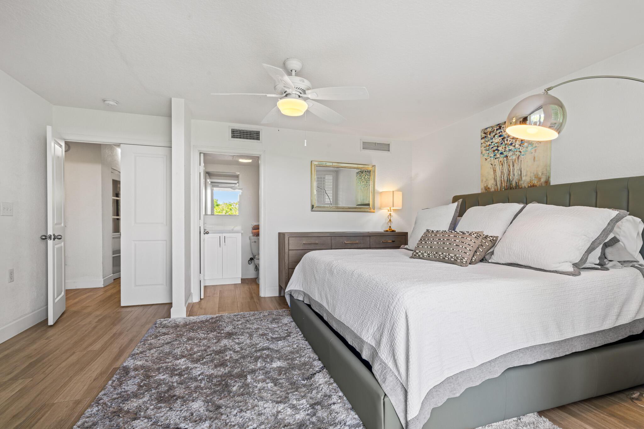 Seaside South Ct, Key West, FL 33040