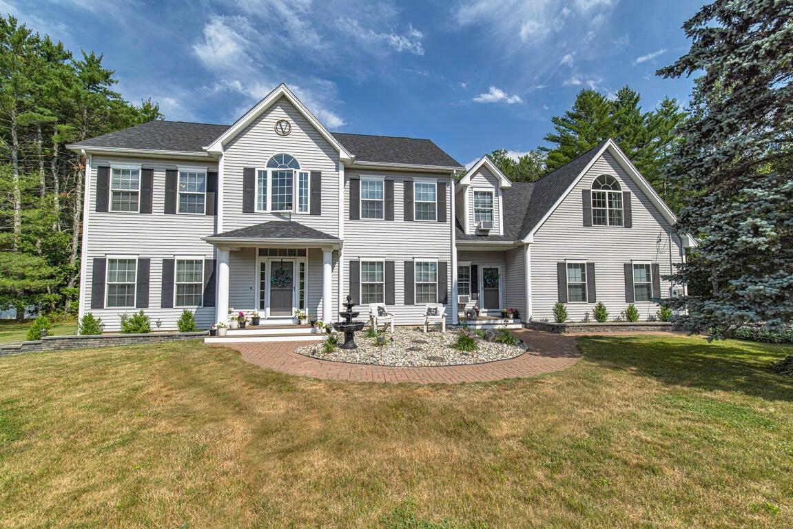 Town Farm Rd, Hampden, ME 04444