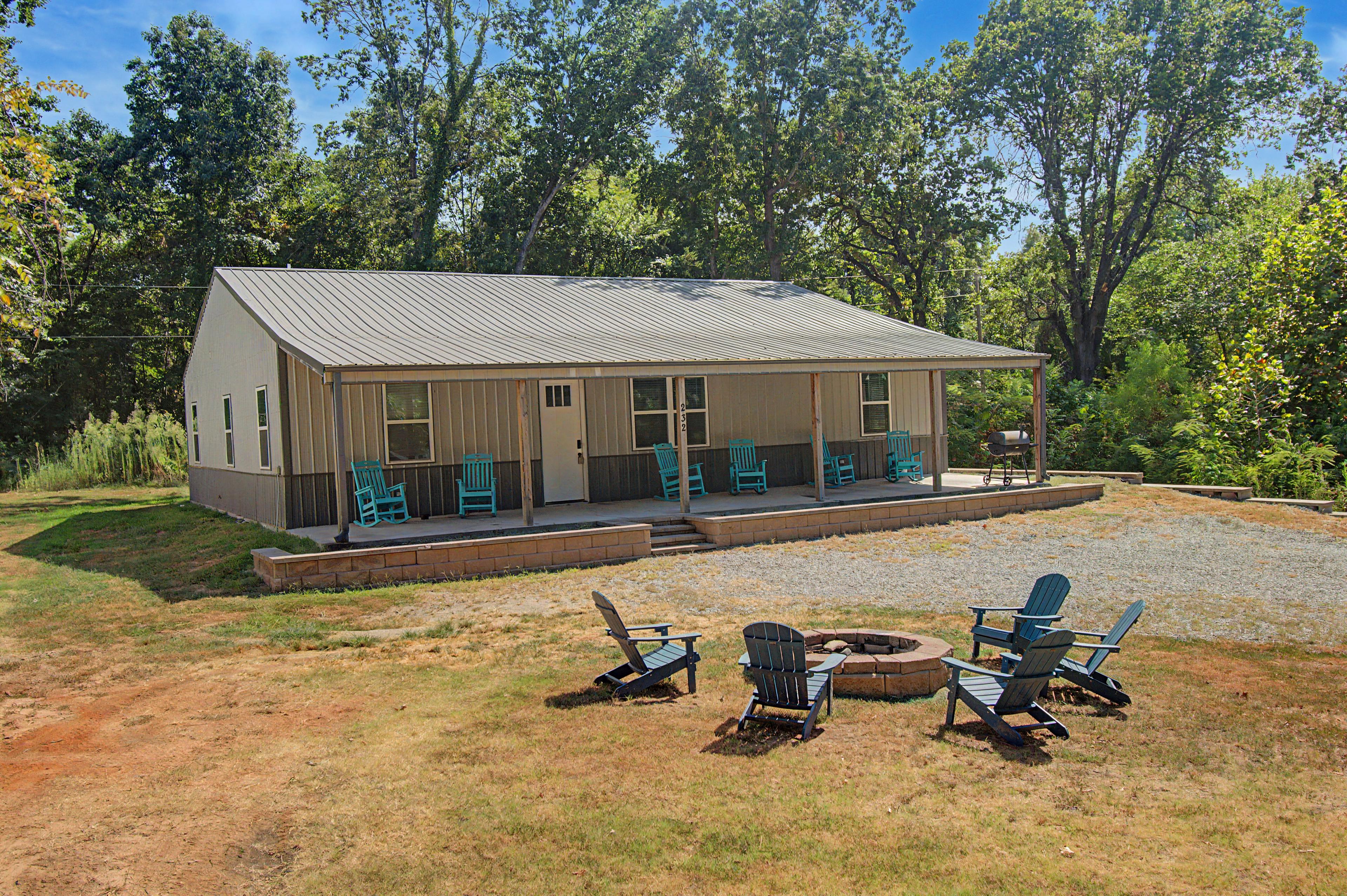 Oak Hollow Rd, Eufaula, OK 74432
