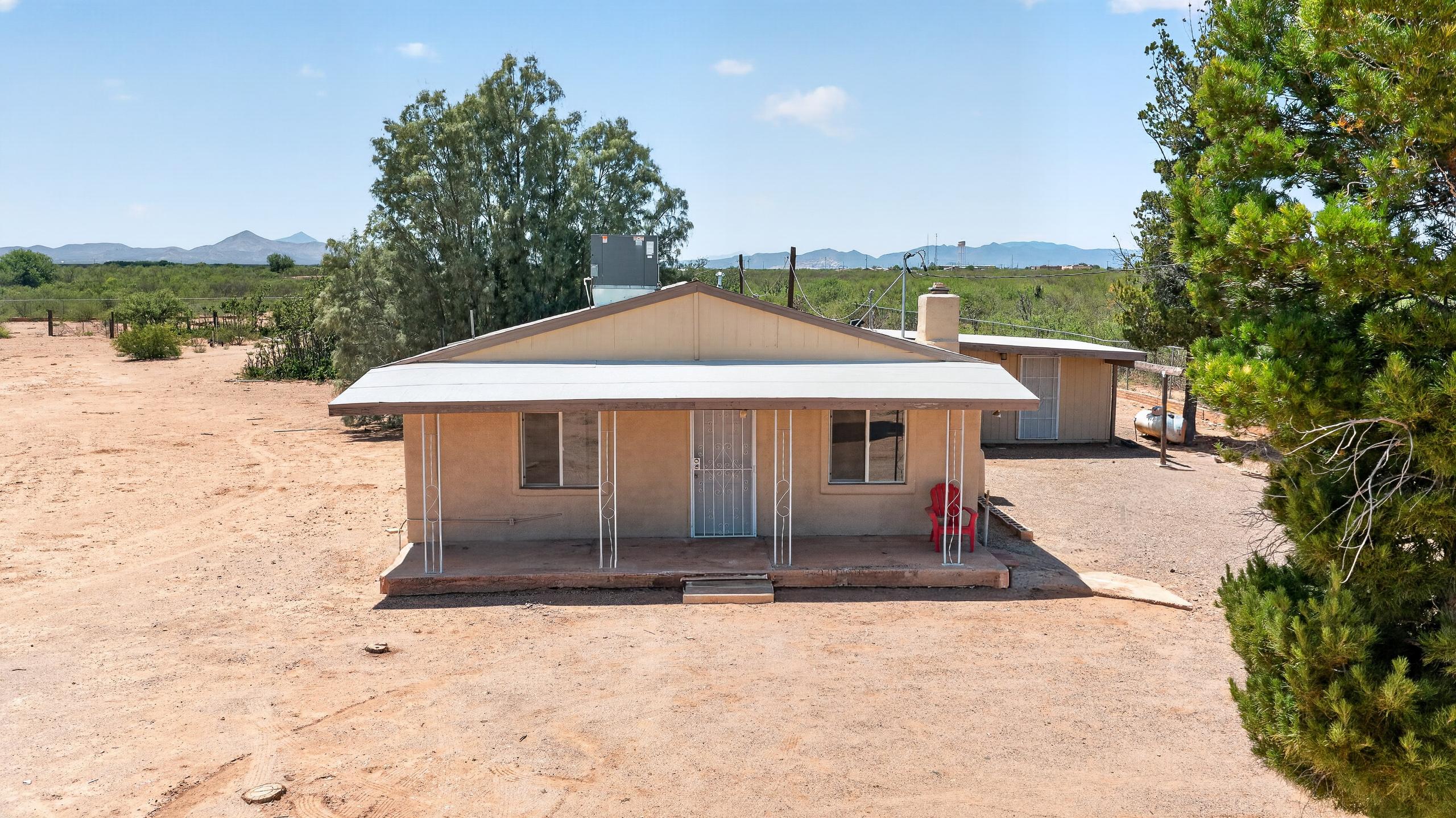 N Plantation Rd, Douglas, AZ 85607