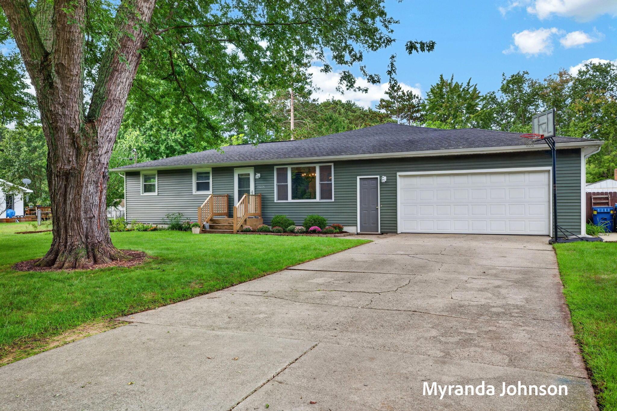 161st Ave, Grand Haven, MI 49417
