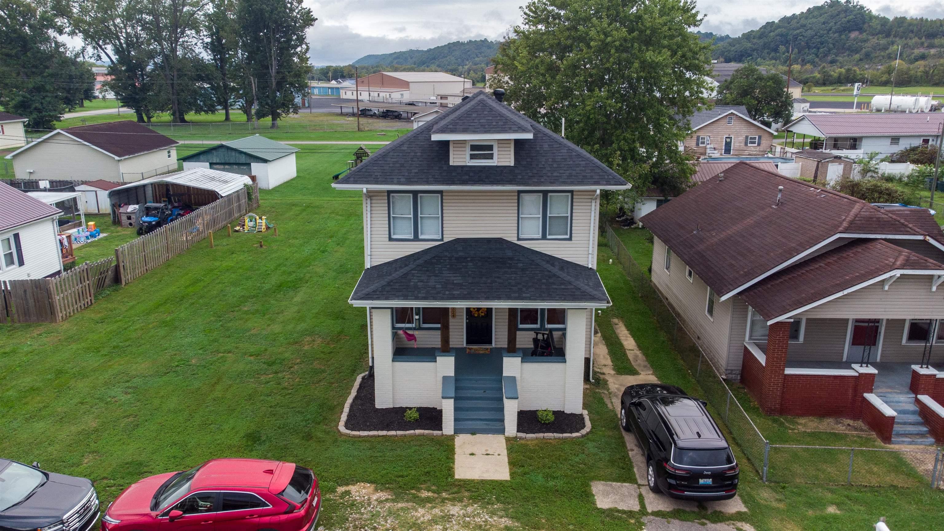 4th Ave, Worthington, KY 41183